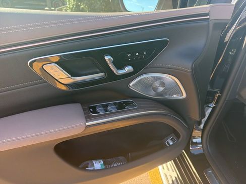 Used 2024 Mercedes-Benz EQS 450+ 4MATIC SUV image 35