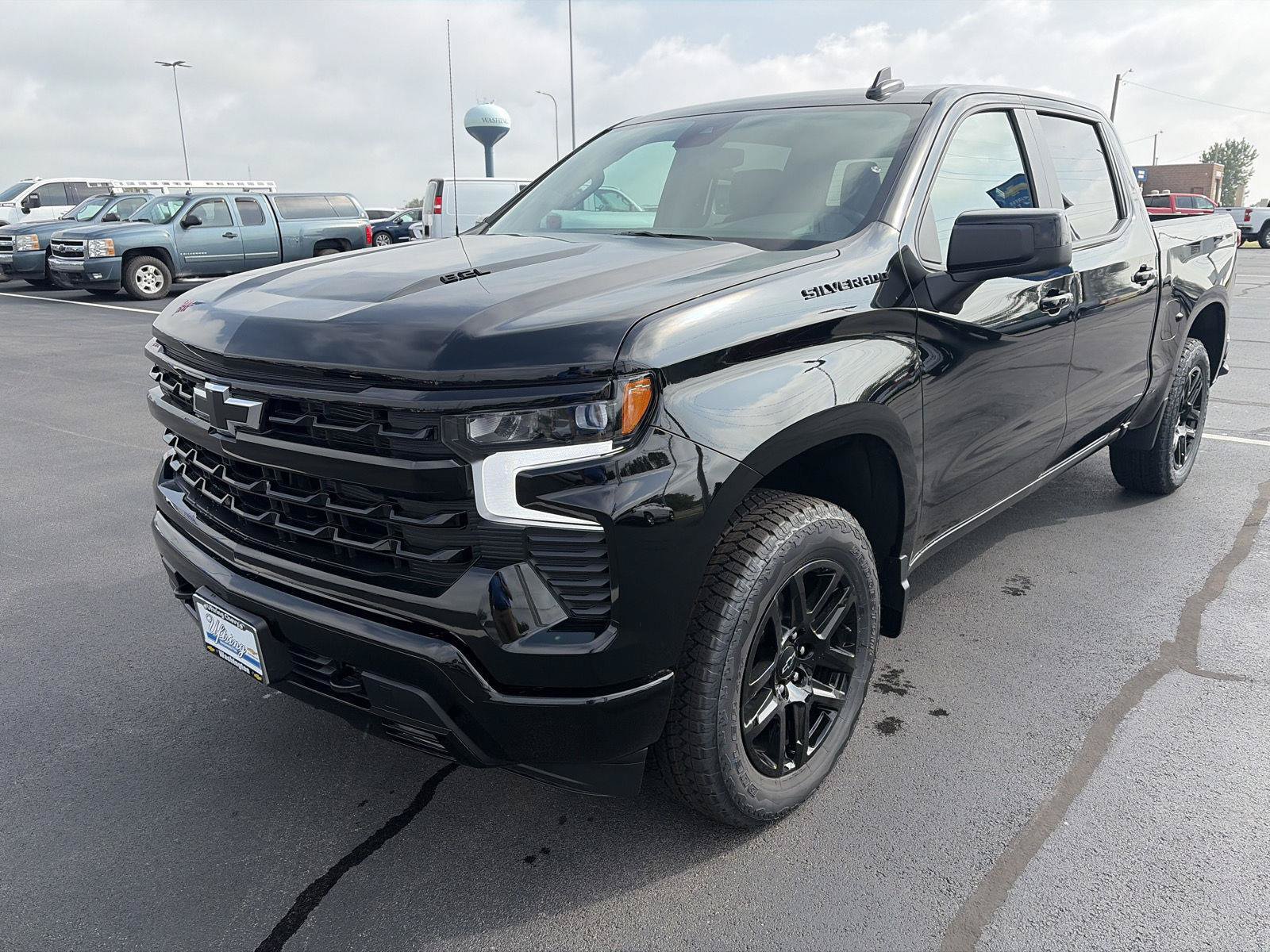 New 2026 Chevrolet Silverado 1500 RST w/ Dark Appearance Package AWD/4WD image 13