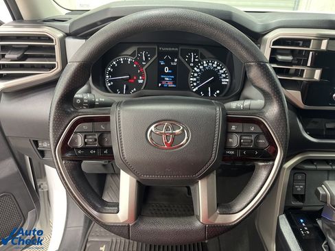 Used 2022 Toyota Tundra SR5 image 18
