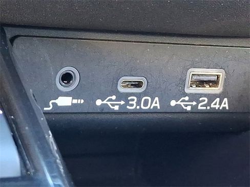 Used 2024 Subaru Outback Limited XT image 25