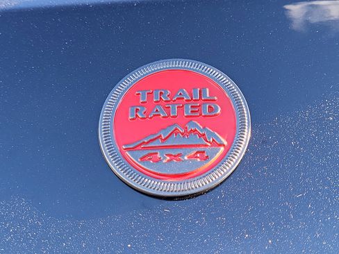 New 2026 Jeep Compass Trailhawk w/ Sun, Sound & Navigation Group image 28