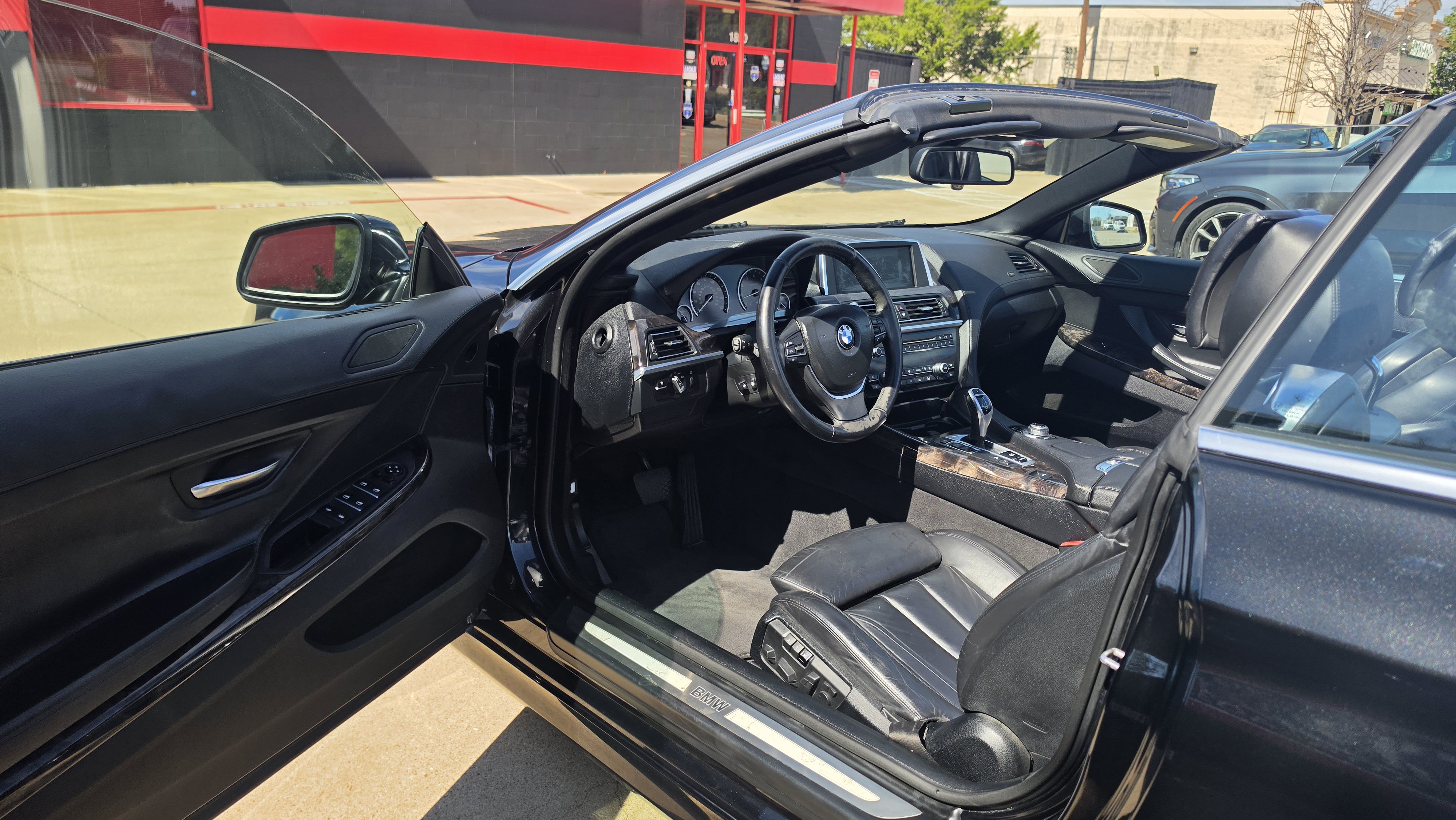 Used 2013 BMW 650i xDrive Convertible AWD/4WD image 18