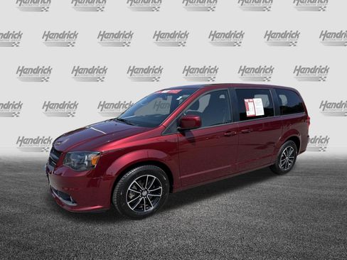 Used 2019 Dodge Grand Caravan SE FWD image 5