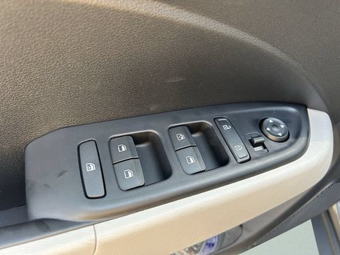 New 2026 Hyundai Venue SEL FWD image 22