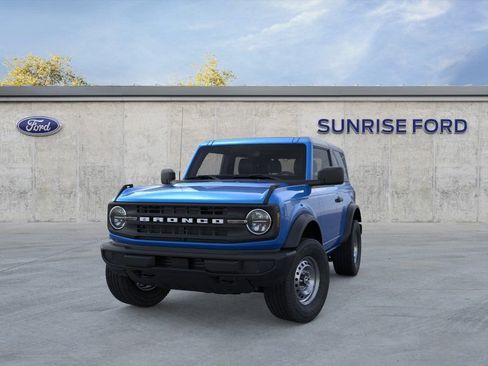 New 2026 Ford Bronco 2-Door AWD/4WD image 2