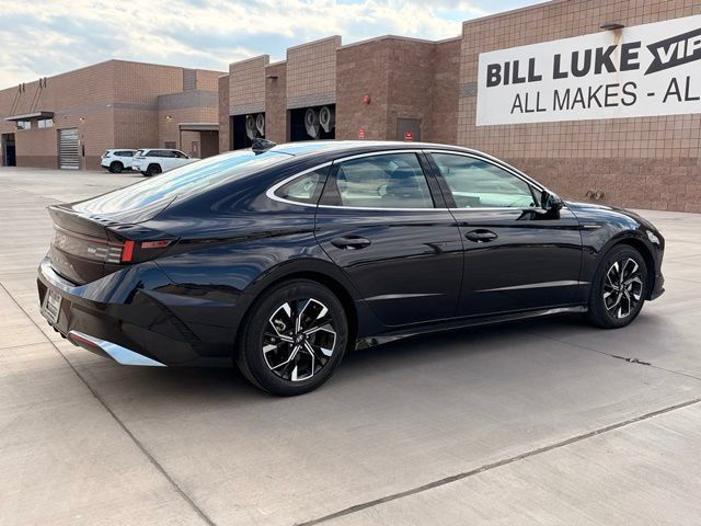 Used 2025 Hyundai Sonata SEL FWD image 7