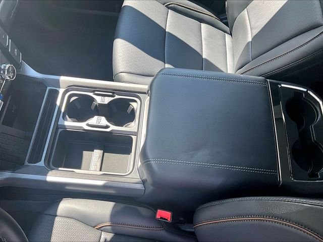 New 2026 Ford F350 Lariat w/ Black Appearance Package AWD/4WD image 9