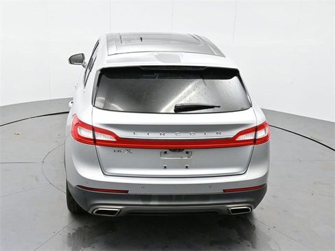 Used 2018 Lincoln MKX Reserve image 22