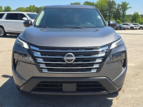 Used 2024 Nissan Rogue S AWD/4WD image 8