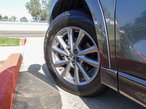 Certified 2025 MAZDA CX-5 AWD 2.5 S w/ Preferred Package image 8