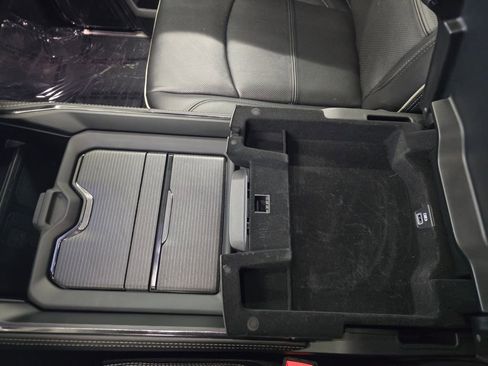 Certified 2024 RAM 2500 Limited image 34