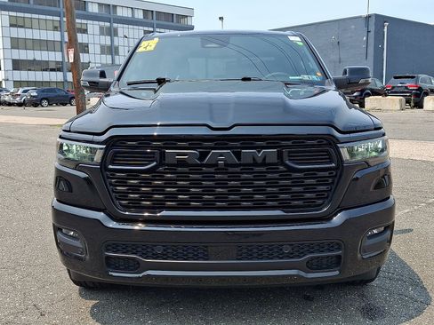 Used 2025 RAM 1500 Big Horn AWD/4WD image 2
