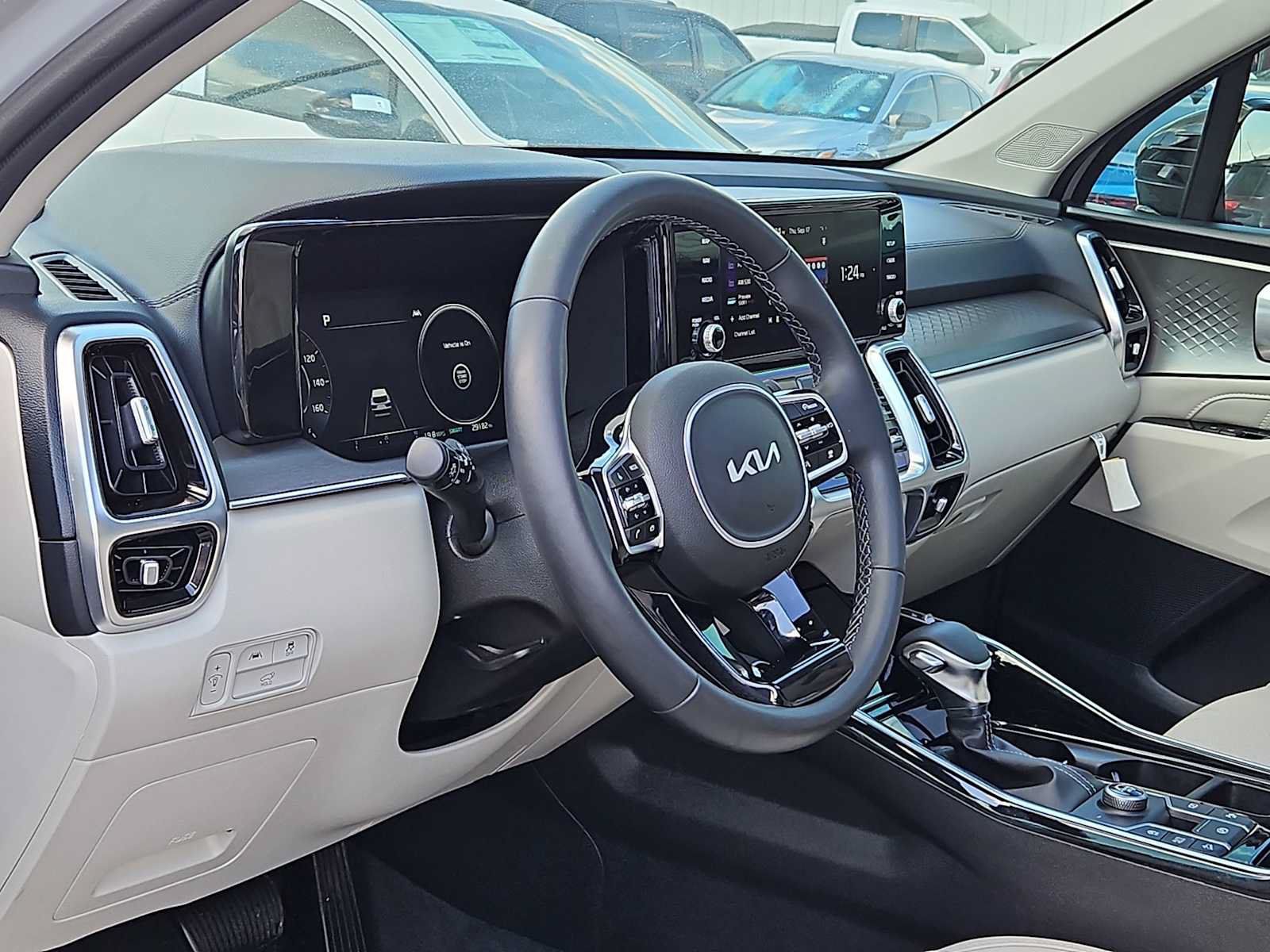 Used 2023 Kia Sorento SX FWD image 2