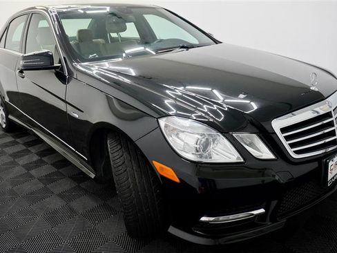Used 2012 Mercedes-Benz E 350 4MATIC Sedan image 10