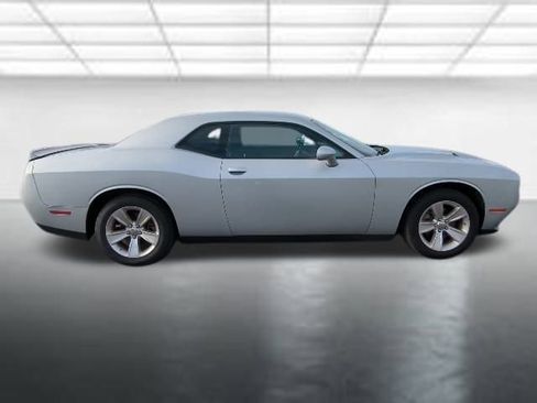 Used 2023 Dodge Challenger SXT image 23