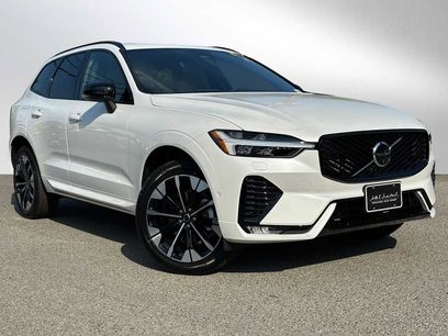 New 2026 Volvo XC60 B5 Plus w/ Climate Package