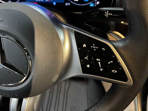 Certified 2025 Mercedes-Benz GLC 300 4MATIC image 29