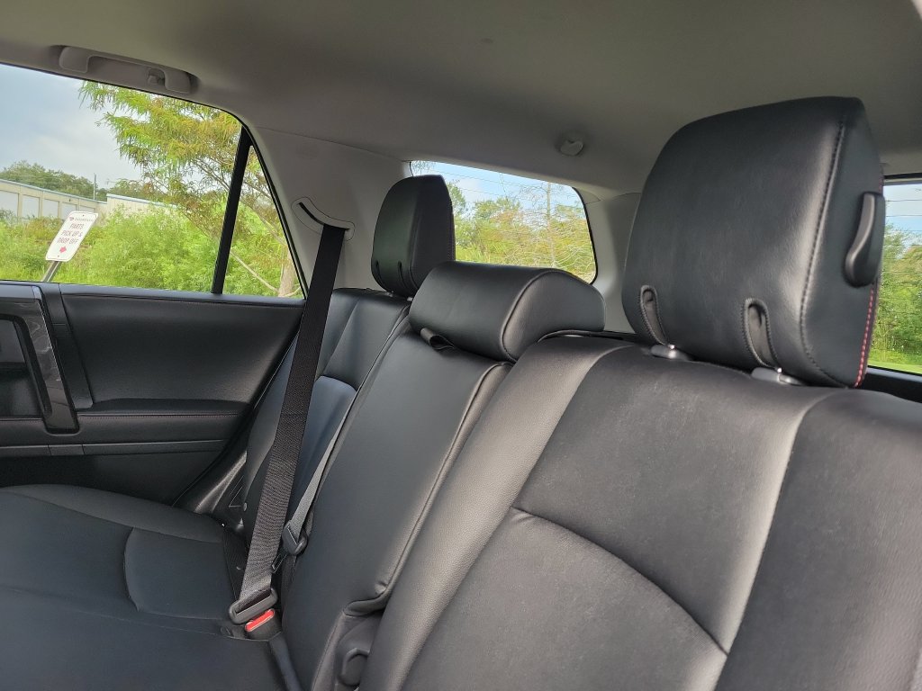 Used 2023 Toyota 4Runner TRD Off-Road Premium w/ Moonroof Package AWD/4WD image 24