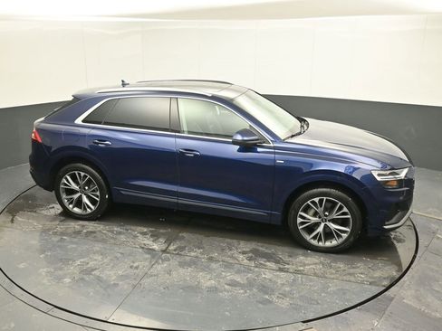 Used 2021 Audi Q8 Premium Plus w/ Premium Plus Package image 40