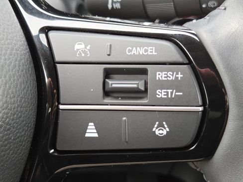 Used 2024 Honda CR-V EX-L image 5