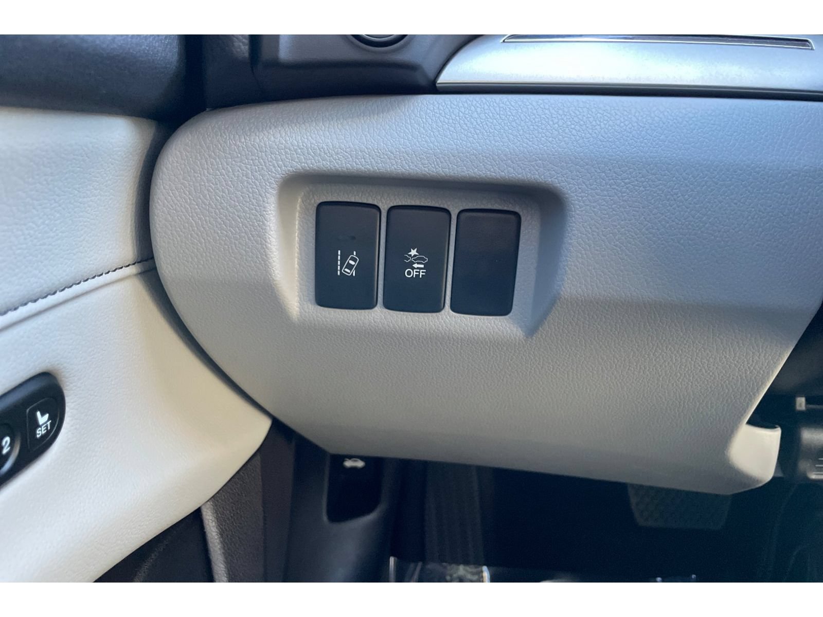 Used 2020 Acura ILX w/ Technology Package FWD image 42