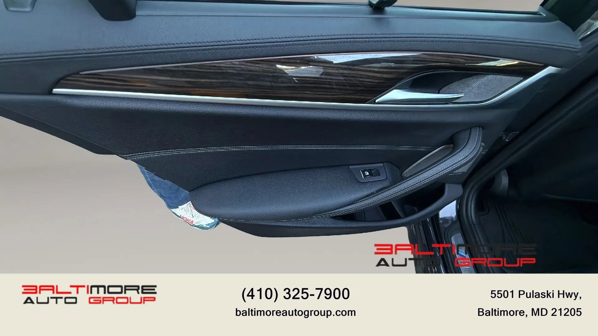 Used 2020 BMW M550i xDrive w/ Executive Package AWD/4WD image 39