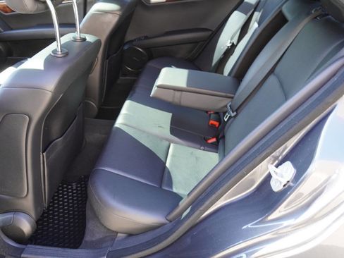 Used 2013 Mercedes-Benz C 300 4MATIC Sedan image 15