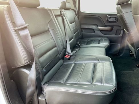 Used 2018 GMC Sierra 2500 Denali w/ Duramax Plus Package image 27