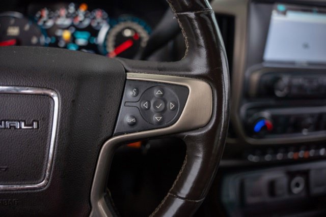Used 2017 GMC Sierra 1500 Denali AWD/4WD image 19