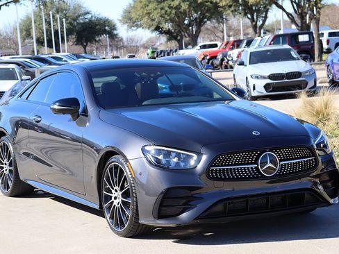 Used 2023 Mercedes-Benz E 450 Coupe image 3