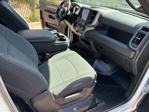 New 2024 RAM 4500 Tradesman image 34
