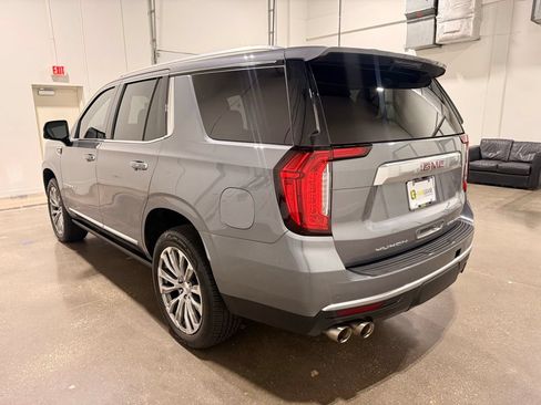 Used 2022 GMC Yukon Denali RWD image 7
