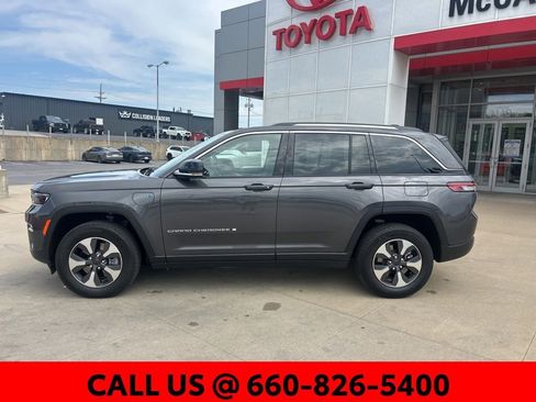 Used 2022 Jeep Grand Cherokee Limited 4xe AWD/4WD image 14