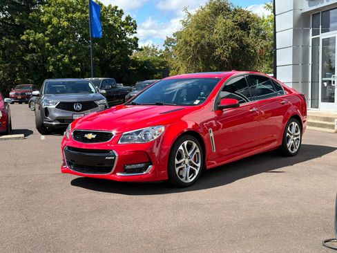 Used 2016 Chevrolet SS RWD image 1
