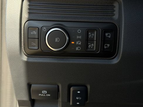 New 2026 Ford F350 Platinum AWD/4WD image 22