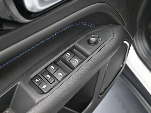 New 2026 Jeep Compass Latitude image 16