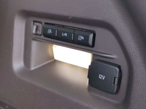 Used 2021 Ford Explorer Platinum w/ Equipment Group 601A image 36