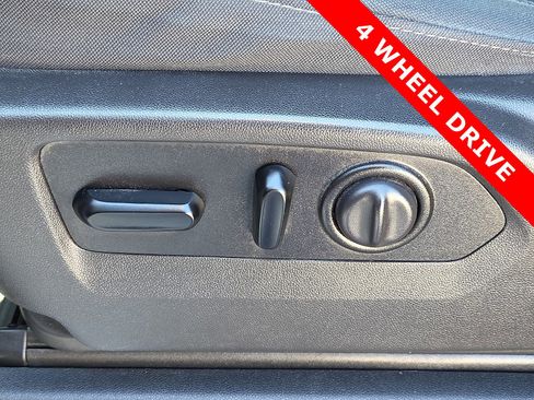 Used 2020 Chevrolet Silverado 1500 LT w/ All-Star Edition image 14