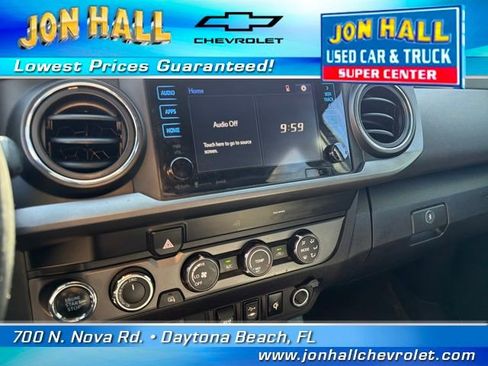 Used 2019 Toyota Tacoma TRD Sport image 28