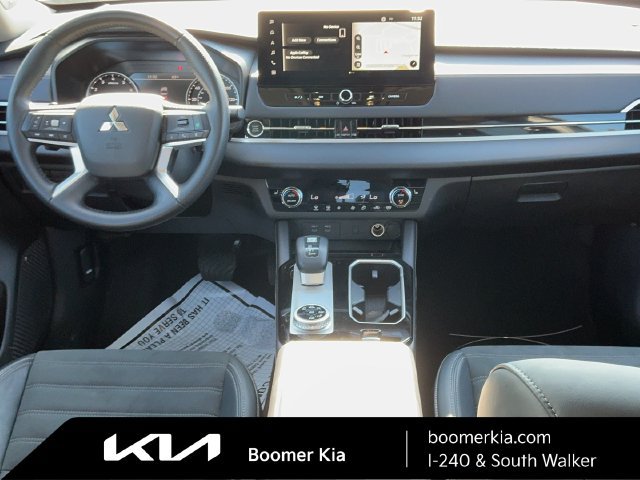 Used 2025 Mitsubishi Outlander SE AWD/4WD image 15