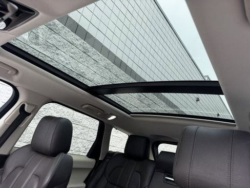 Used 2017 Land Rover Range Rover Sport Supercharged image 10