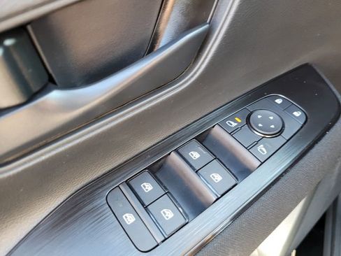 New 2026 Nissan Kicks S image 21