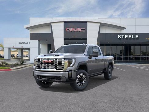 New 2026 GMC Sierra 2500 Denali w/ Denali Reserve Package image 8