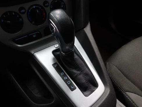 Used 2014 Ford Focus SE image 34
