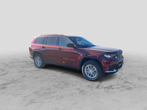 New 2025 Jeep Grand Cherokee L Laredo w/ Luxury Tech Group I image 2