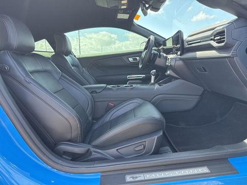 Used 2024 Ford Mustang GT Premium w/ GT Performance Package image 10