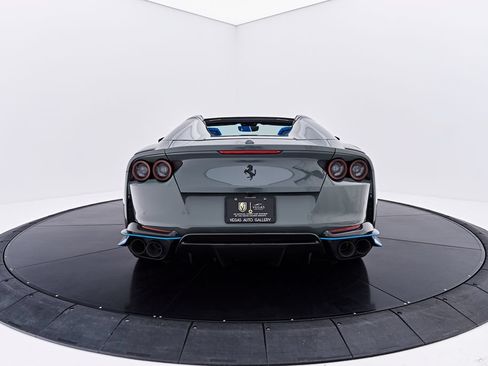 Used 2023 Ferrari 812 GTS RWD image 31