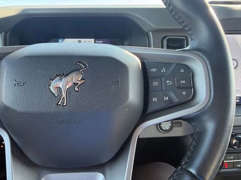 Used 2024 Ford Bronco Everglades image 11