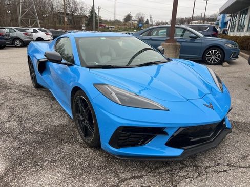 Used 2023 Chevrolet Corvette Stingray Preferred Cpe w/ 2LT image 2