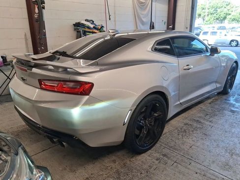 Used 2018 Chevrolet Camaro SS RWD image 4